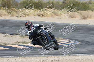 media/Nov-16-2025-Race Pace (Sun) [[8c5fa54630]]/Non Verified Riders (1st 20 Minutes)/2-Turn 10 (1010am)/